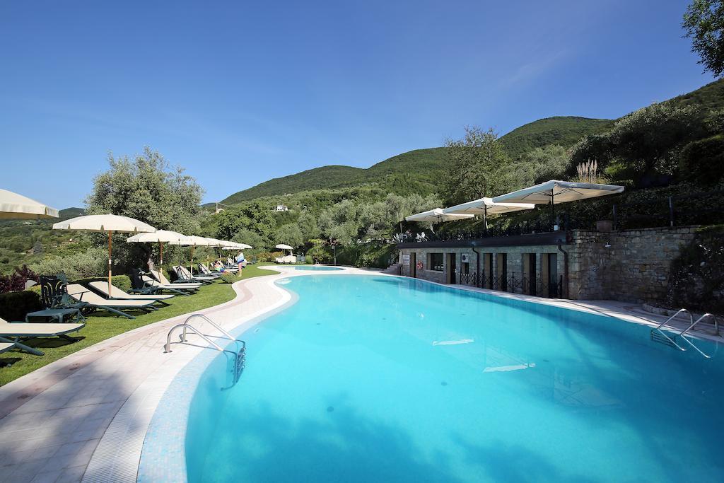 Appartamenti Borgo Gardone Riviera Exterior foto